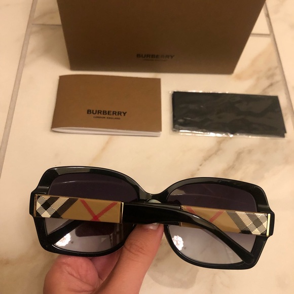 ?NEW BURBERRY SUNGLASSES ? main image 8